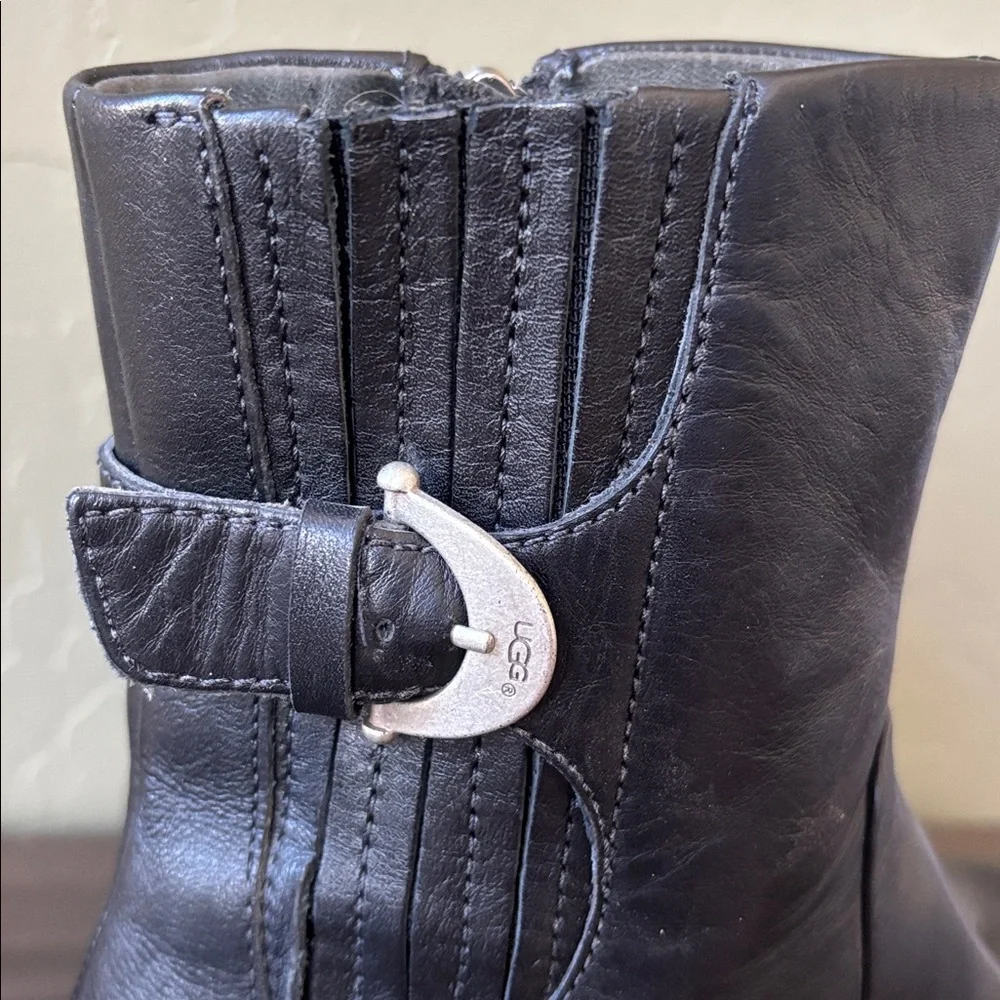 UGG Finnegan‎ Black Leather Silver Buckle Moto Ankle Boots Size 6 / EU 37